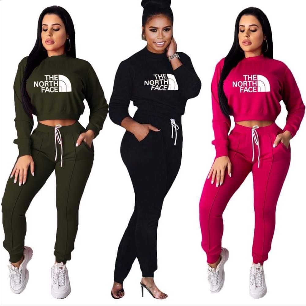 The Noth Face Jogging Suits